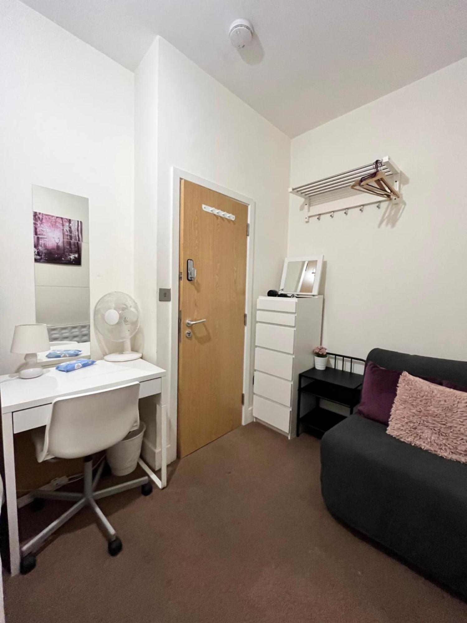 Metropolitan Coziness Private Bedrooms In Euston Station 161 Λονδίνο Εξωτερικό φωτογραφία