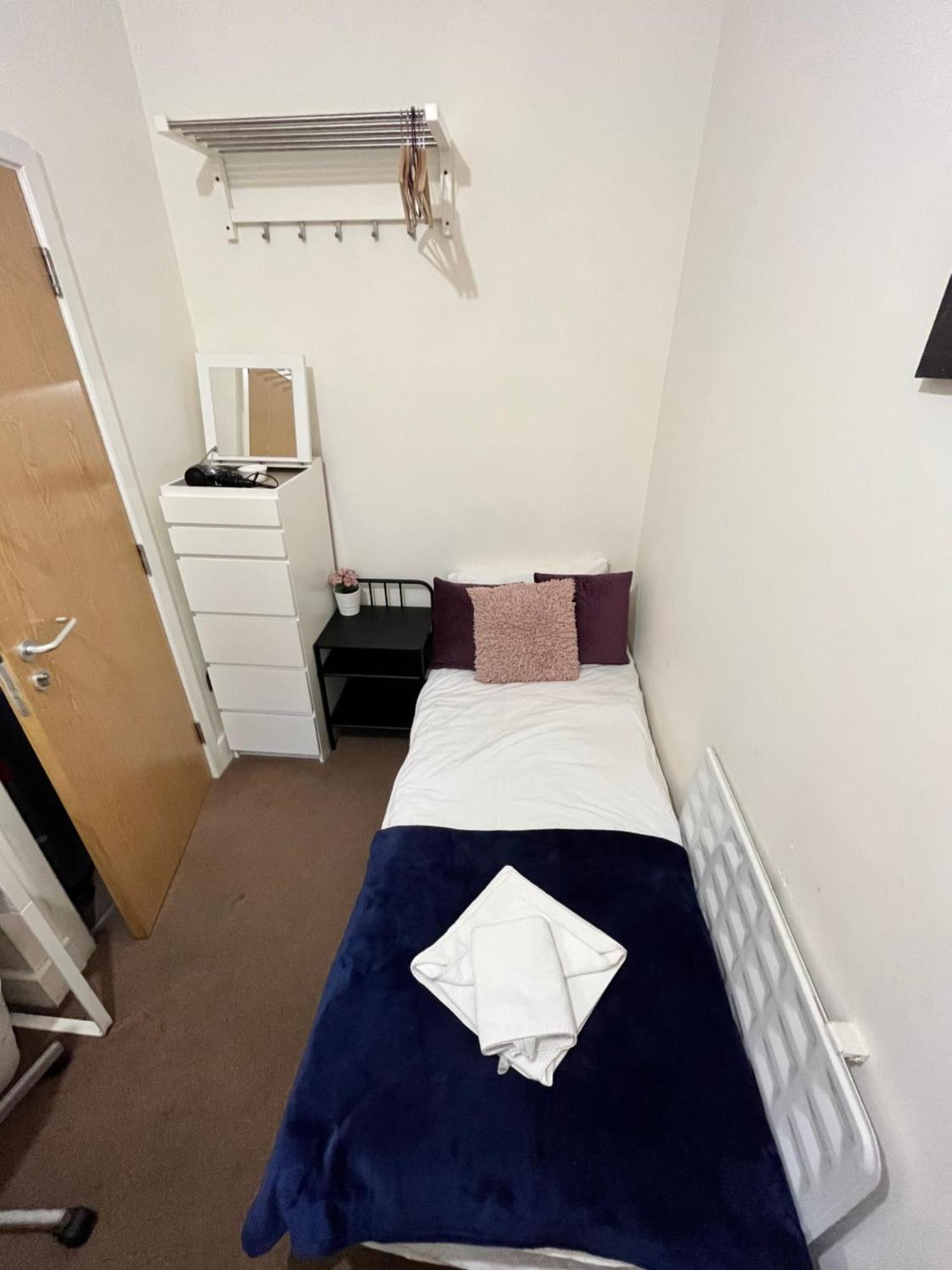 Metropolitan Coziness Private Bedrooms In Euston Station 161 Λονδίνο Εξωτερικό φωτογραφία