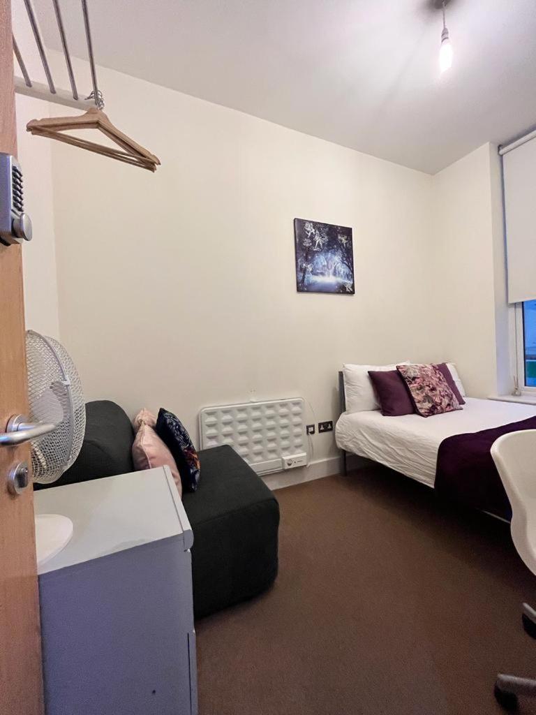 Metropolitan Coziness Private Bedrooms In Euston Station 161 Λονδίνο Εξωτερικό φωτογραφία